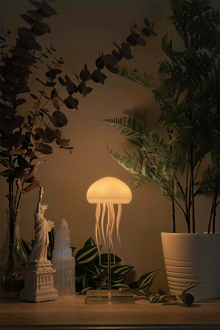 Floating Jellyfish Lamp
