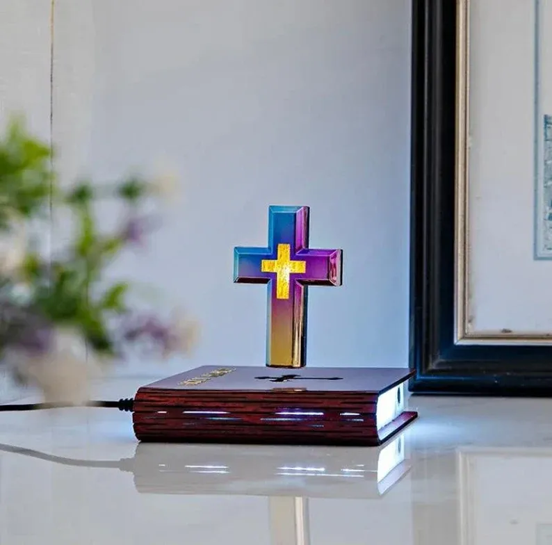 Levitating faith lamp