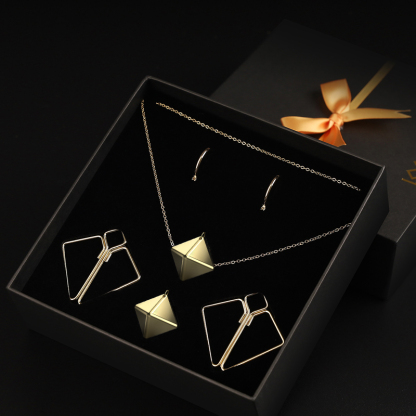 Butterfly Nipple Clip Pendant Set