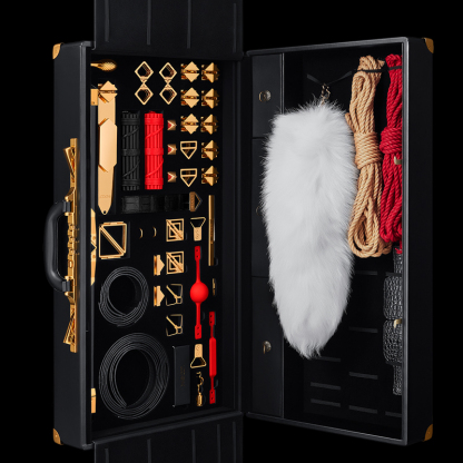 BDSM Crocodile Skin Supreme Set Box