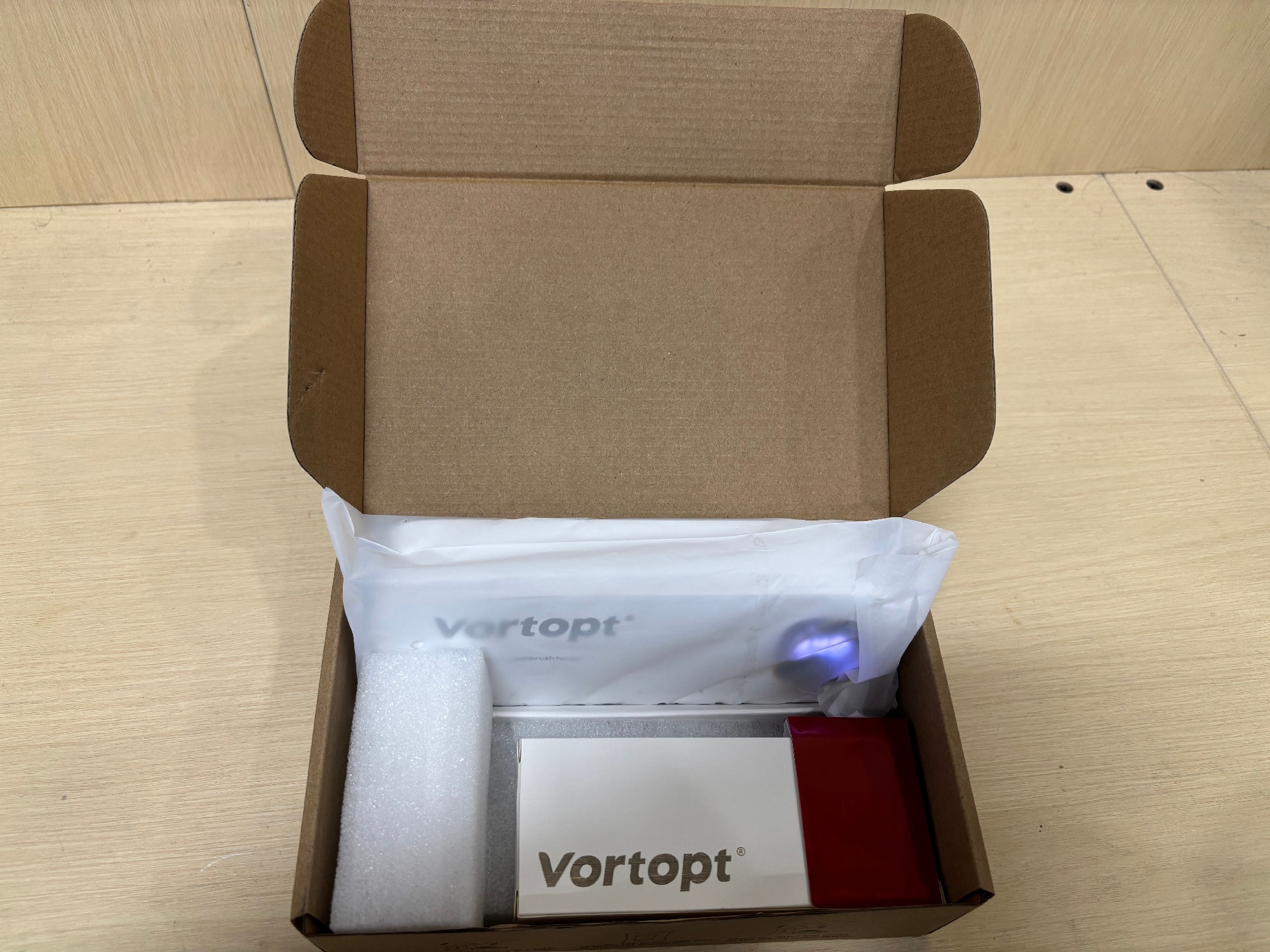 Toothbrush Sanitizer and Holder, Toothbrush Holders for Bathrooms with Light Clean Air Dry, Rechargeable Toothbrush Holders Wall Mounted with 5 Slots, Timer Function Tooth Brush Cleaner Case