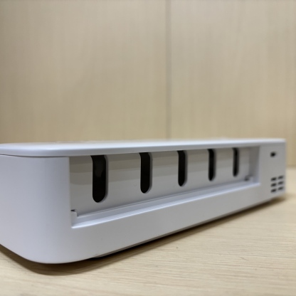 Toothbrush Sanitizer and Holder, Toothbrush Holders for Bathrooms with Light Clean Air Dry, Rechargeable Toothbrush Holders Wall Mounted with 5 Slots, Timer Function Tooth Brush Cleaner Case