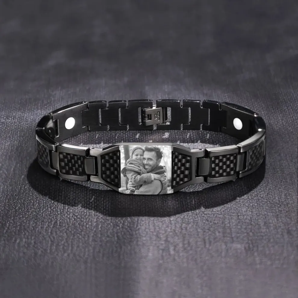 Customizable Titanium Steel Carbon Fiber Photo Bracelet