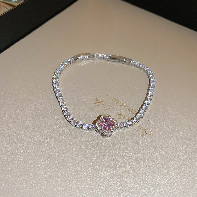 Pink zircon set Mossan bracelet