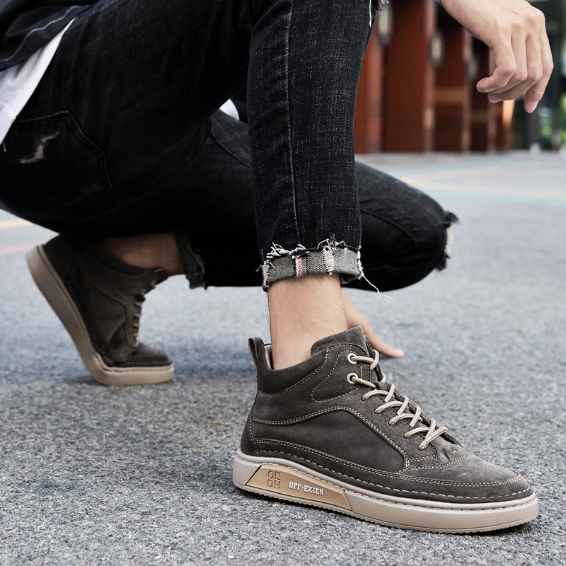 Men Cowboy Boots Winter Mid Top Leather Shoes Comfort Cotton Shoes Fashion Ankle Boots Casual Outdoor Travel Shoes Sneakers