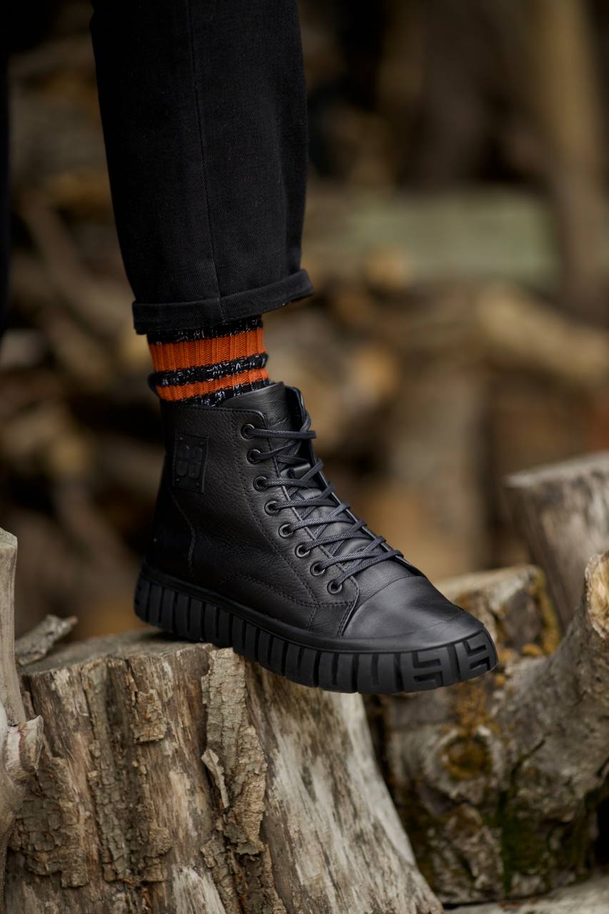 Leather Black Patterned Sole Shoes