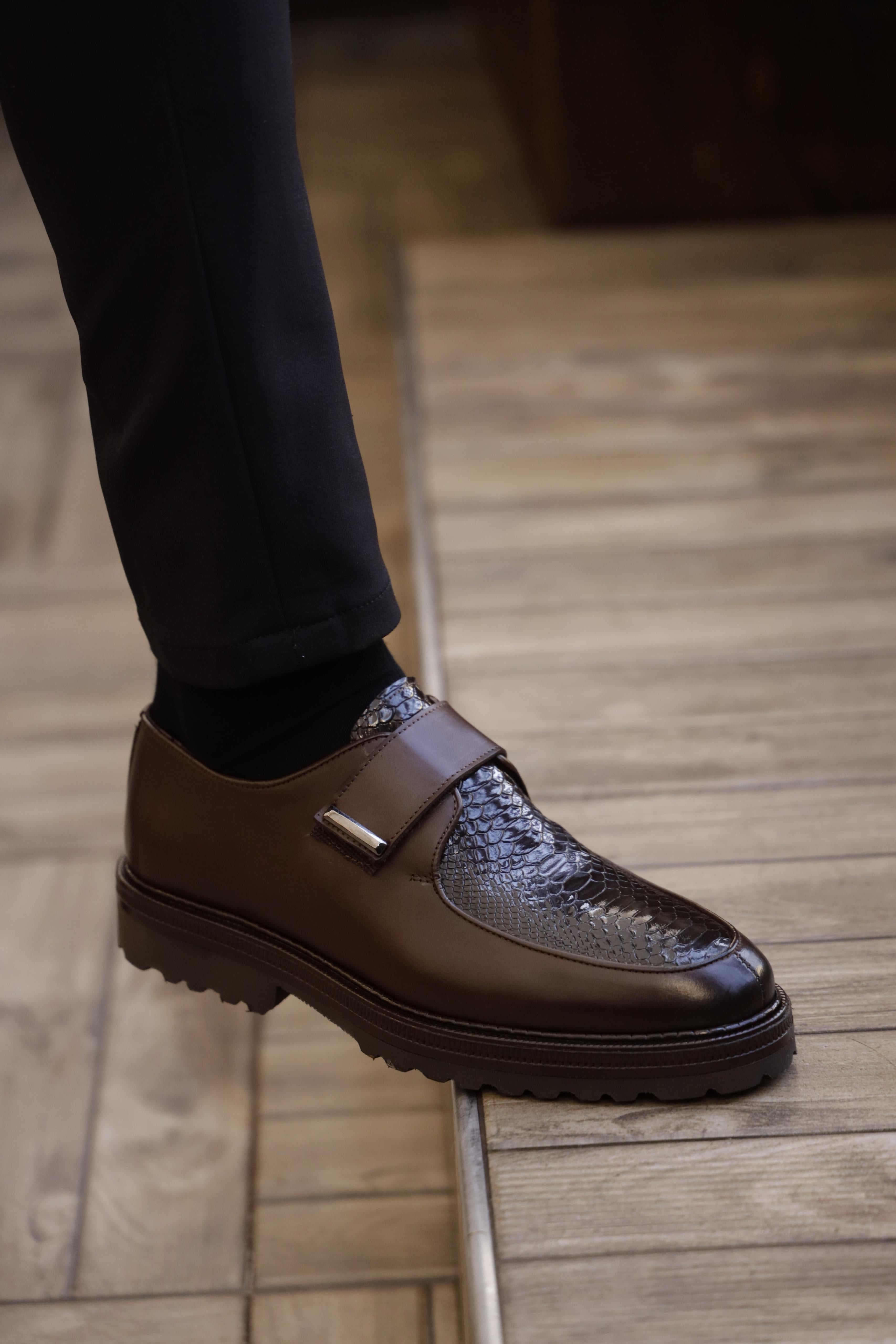 Leather Dark Brown Croco Pattern Shoes