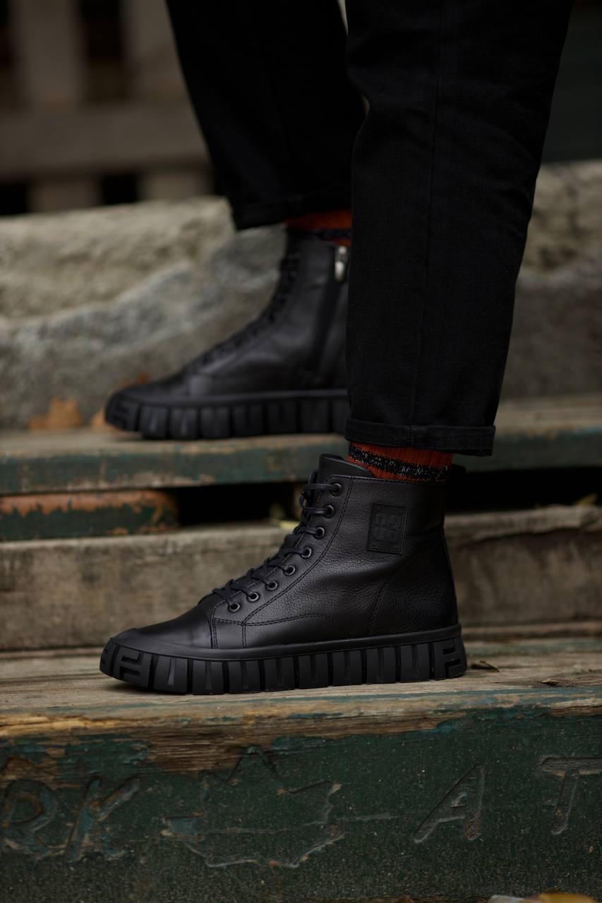 Leather Black Patterned Sole Shoes