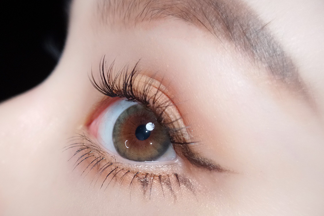 Warm Brown with Brown Sugar Contact Lens