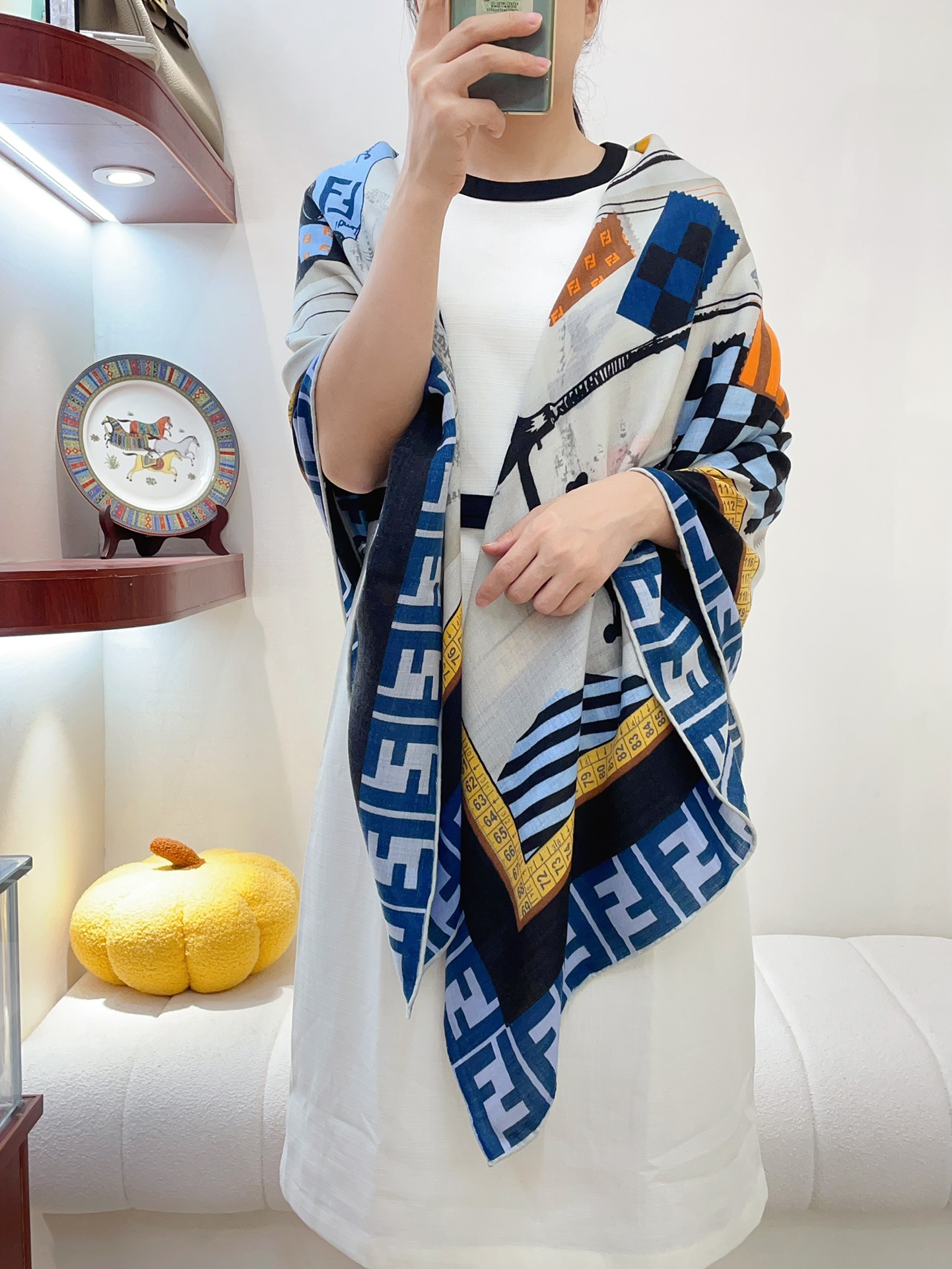 FD Scarf 140*140cm 0027