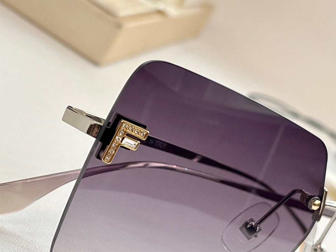 FE 4082US SIZE：59-15-135