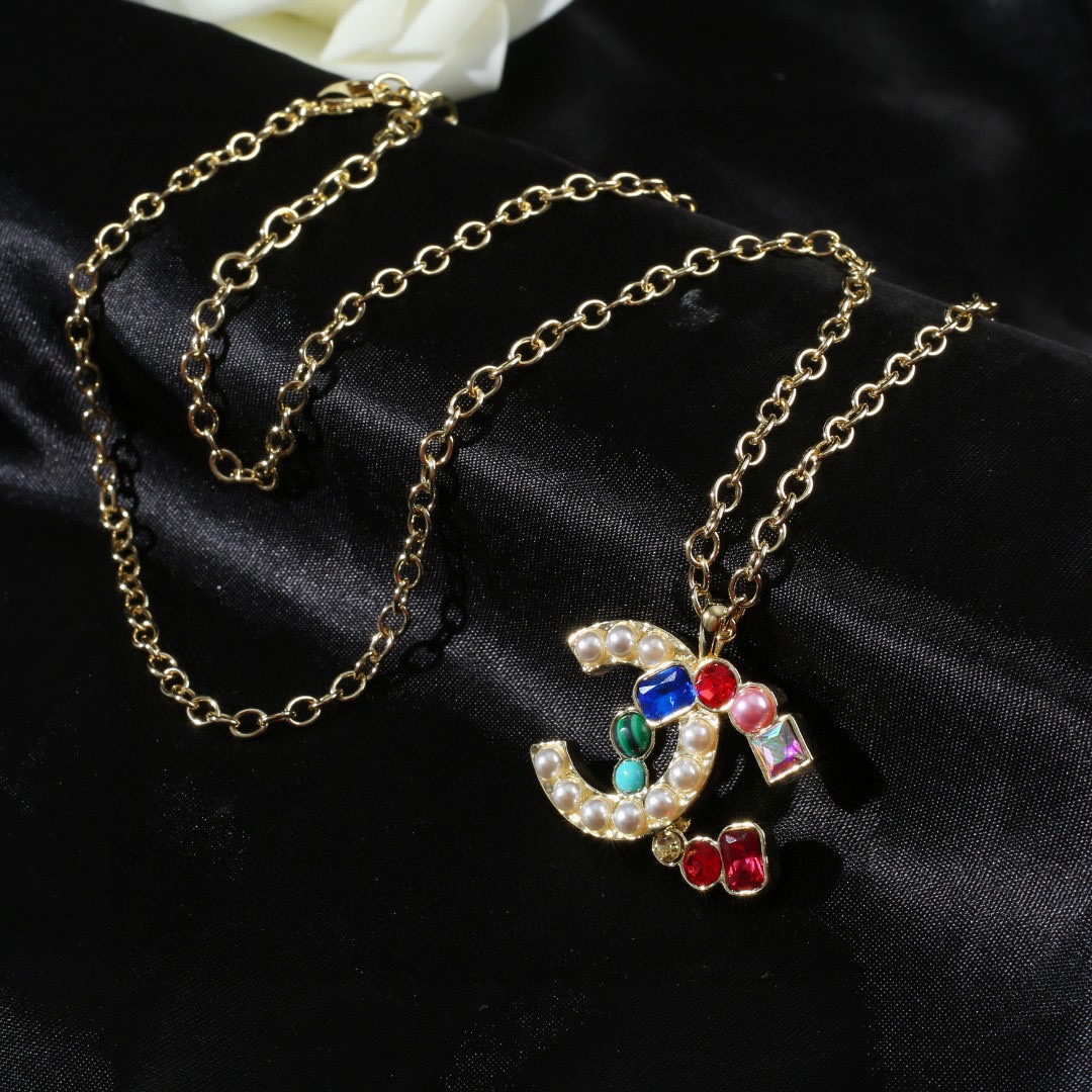 Chanel New Arrival Necklace 004