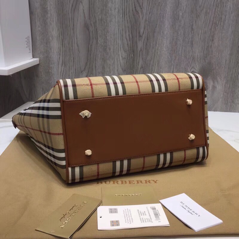 bb The Small Canter Horseferry Check Tote Brown For Women, Women's Bags 11.6in/29.5cm