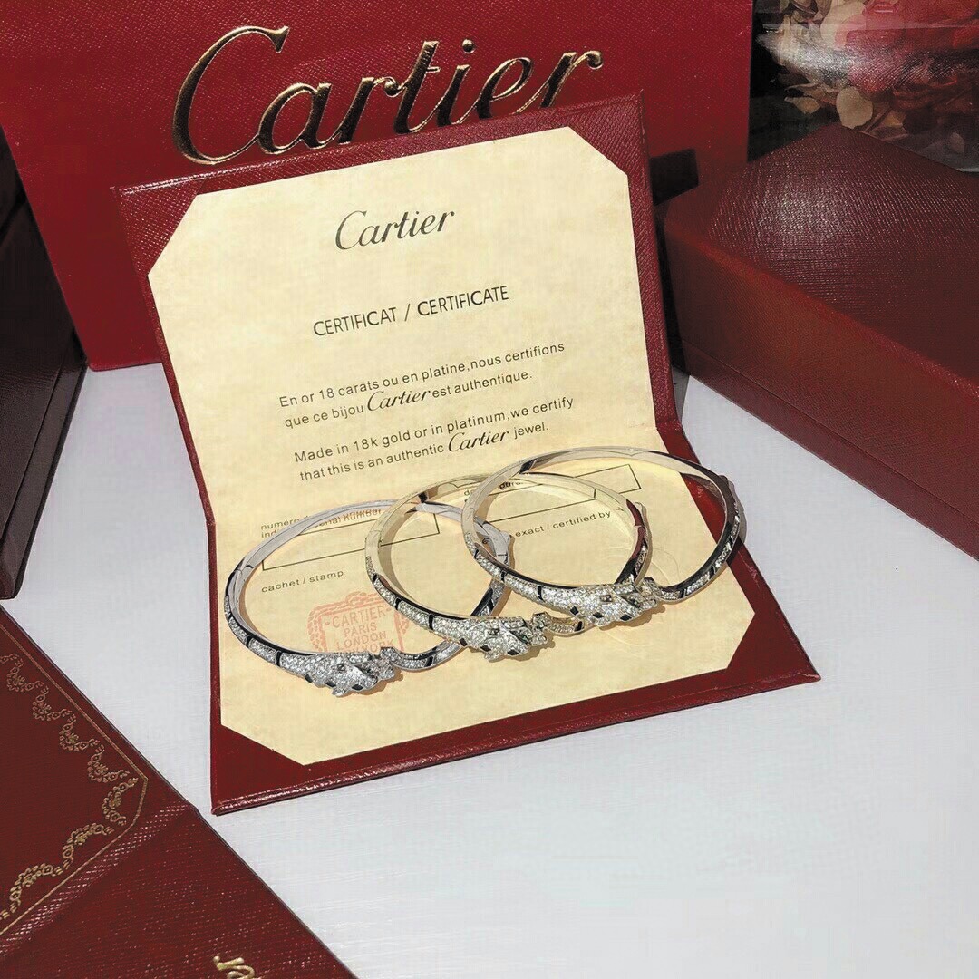 Car Bracelet 006