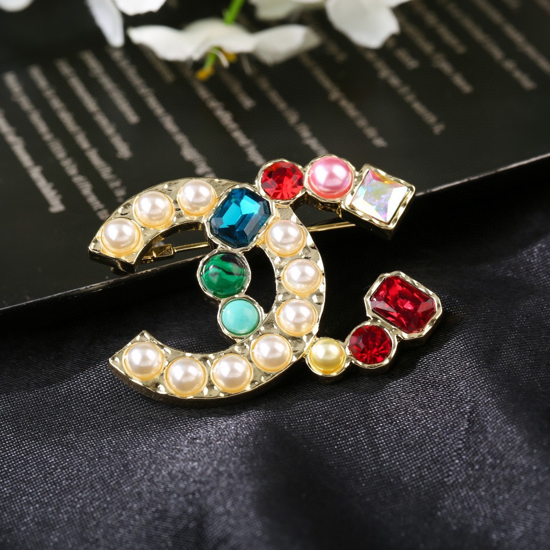 CC new arrival brooch 010