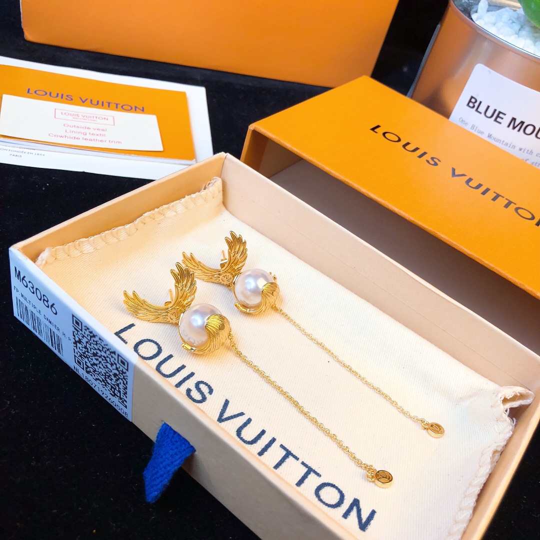 Lv New Arrival Earring 0008
