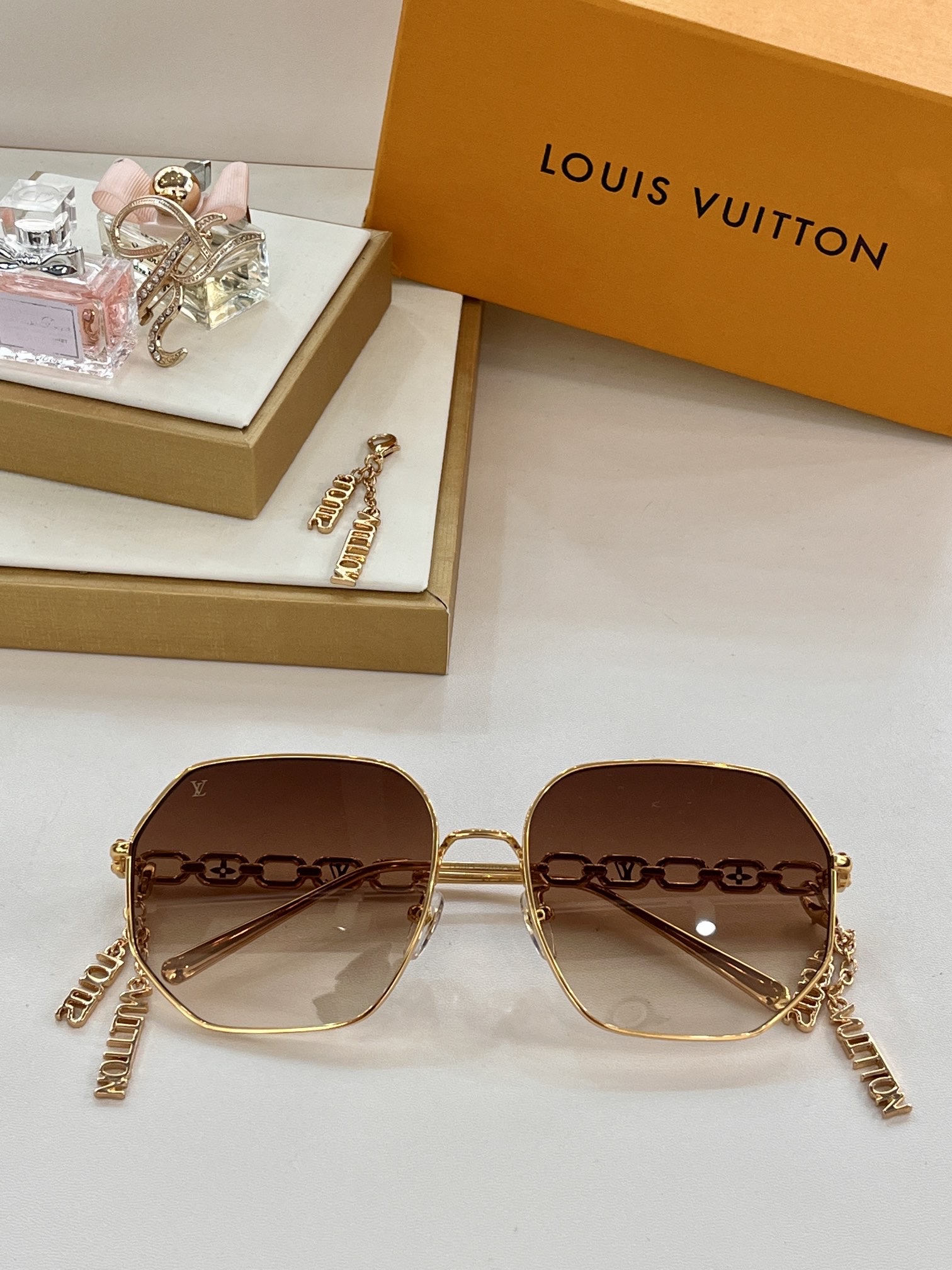 Z1650W Size:60-17-140