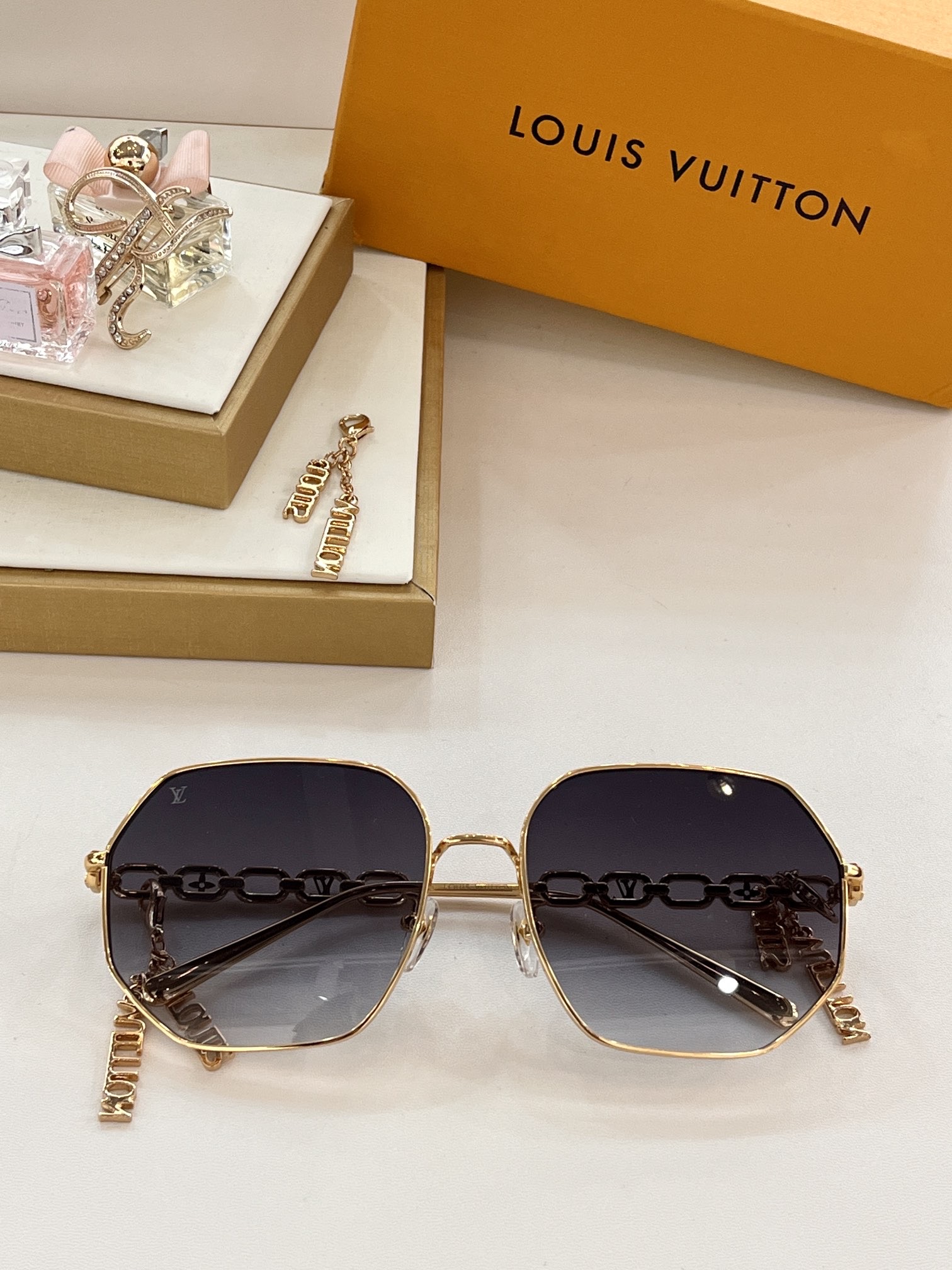 Z1650W Size:60-17-140