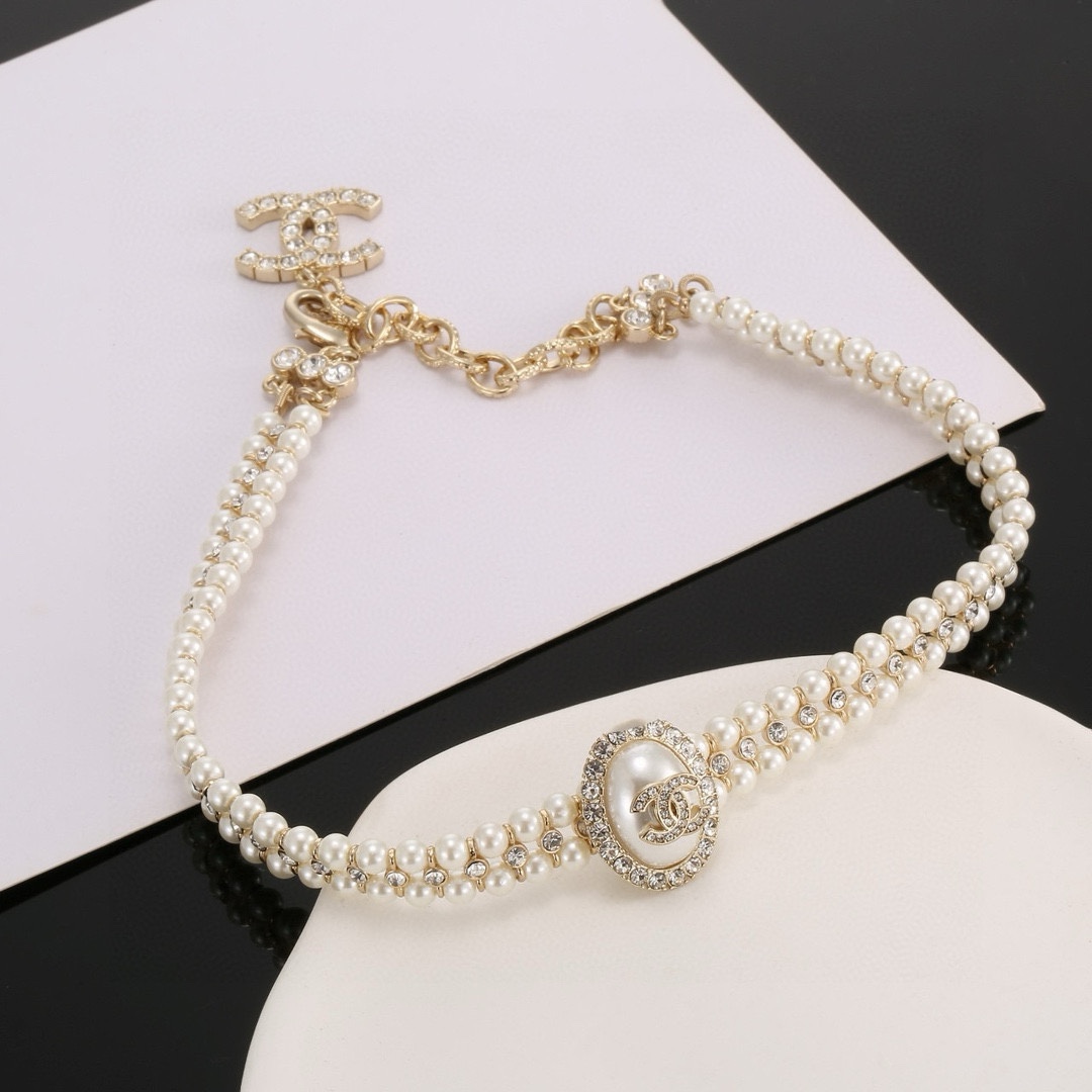 Chanel New Arrival Necklace 005