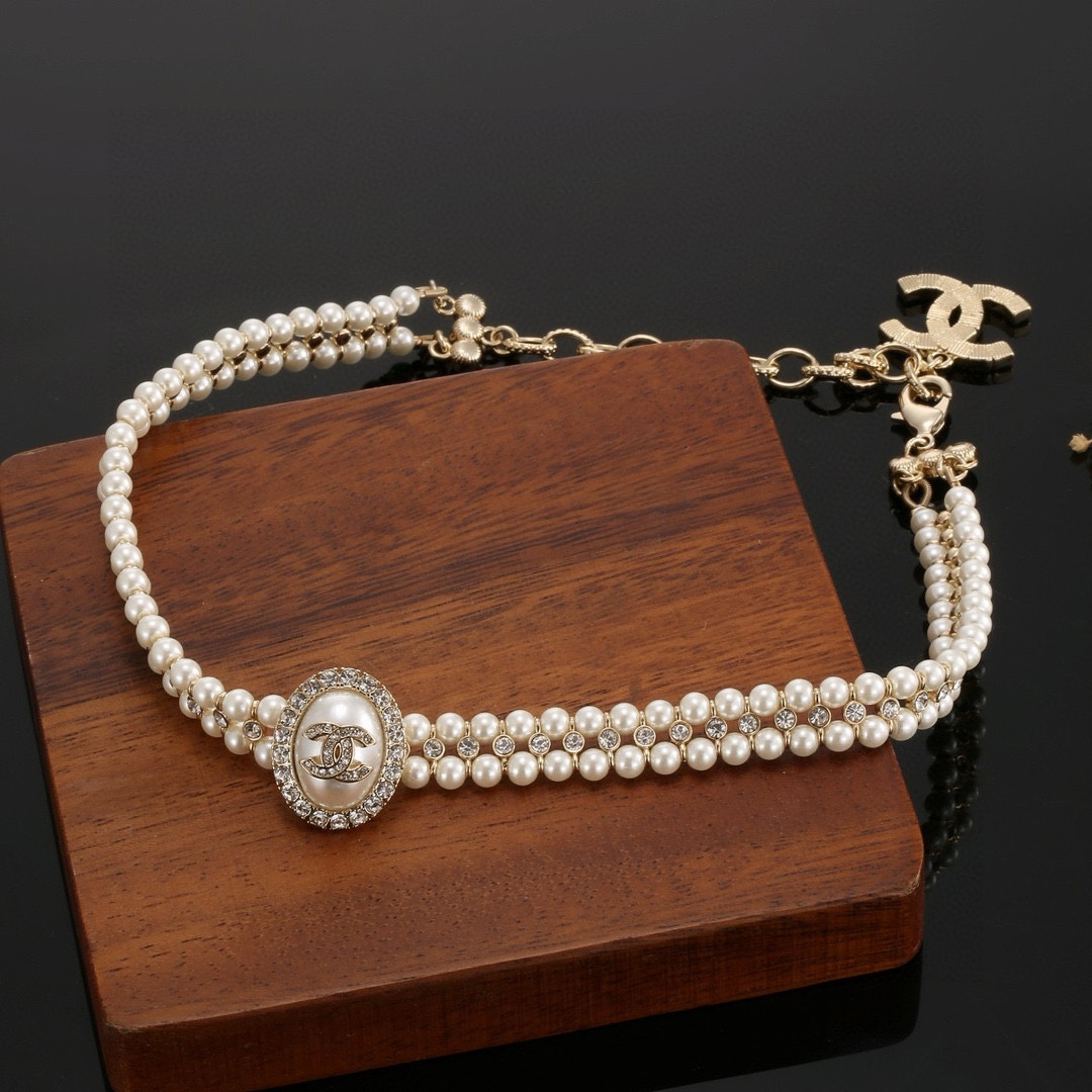 Chanel New Arrival Necklace 005