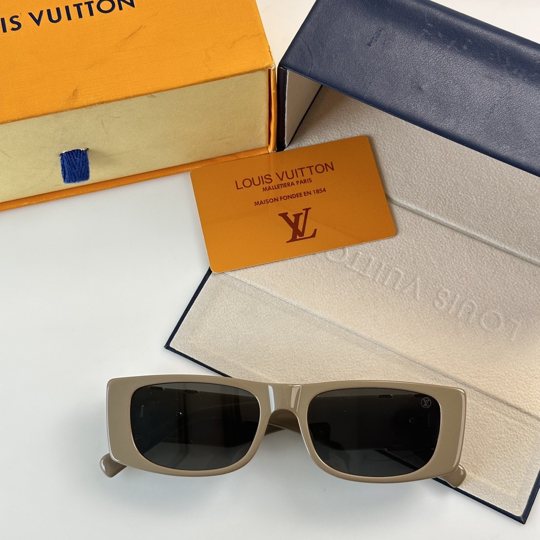 Z2580U SIZE：54-18-145