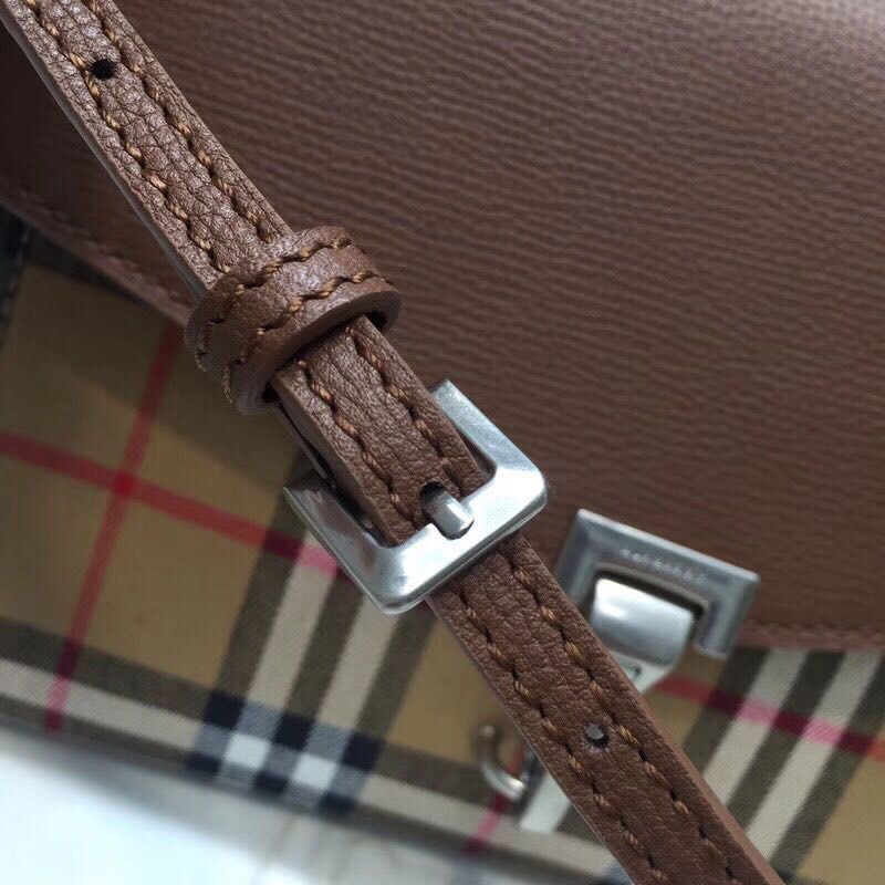 bb Small Vintage Check And Crossbody Bag Brown For Women, Women's Bags 9in/24cm