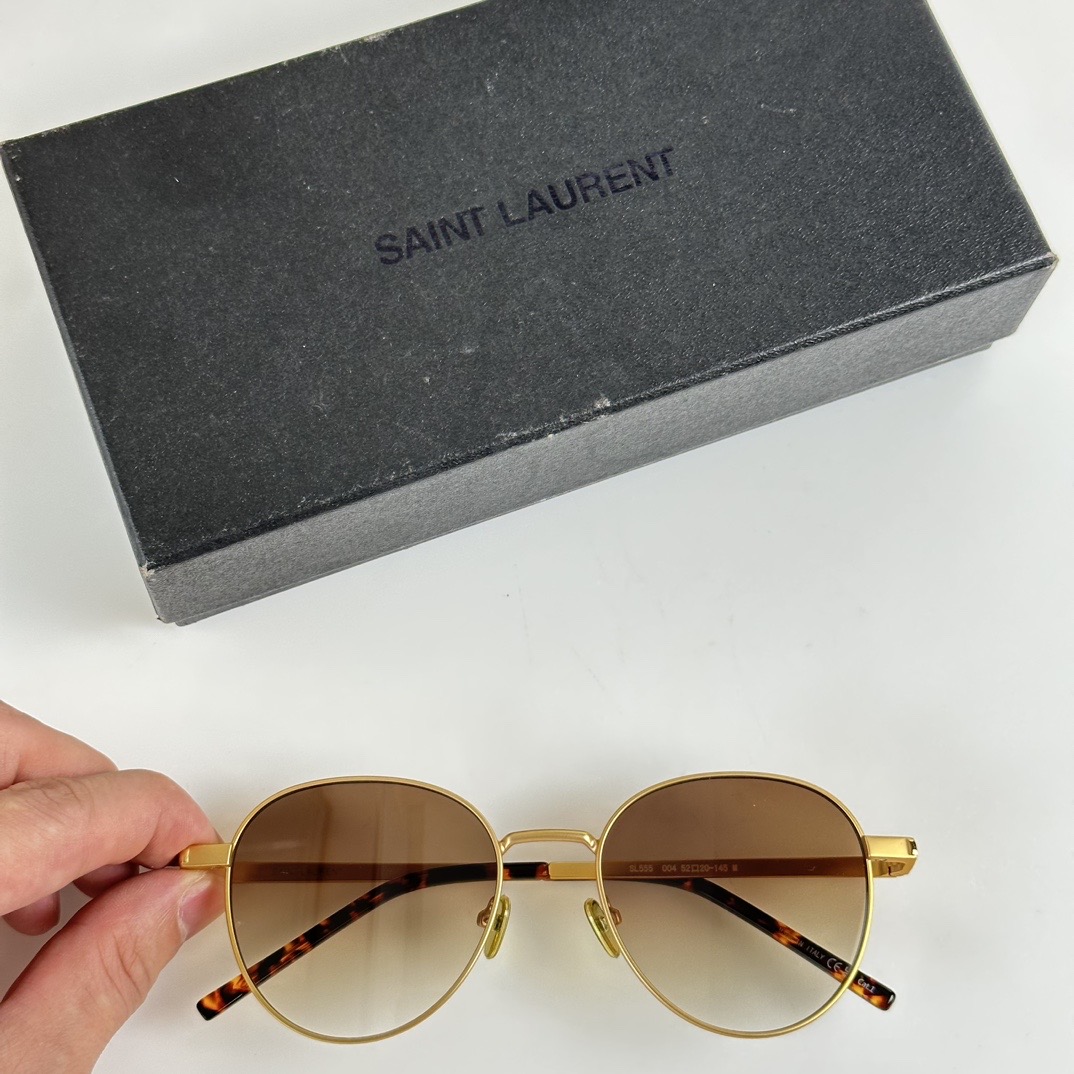 SL555 SIZE:52-20-145