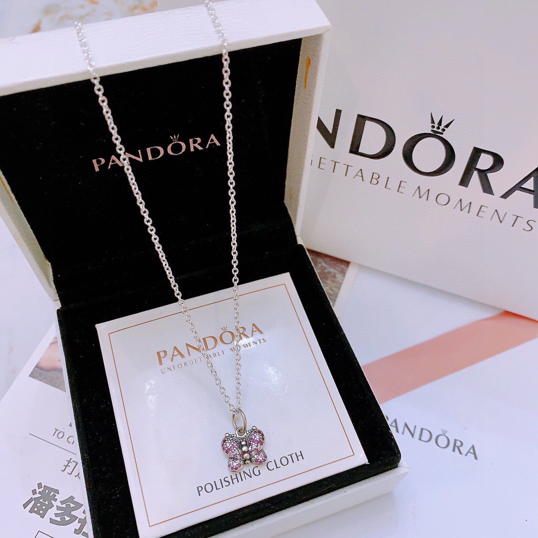Pan women necklace 61
