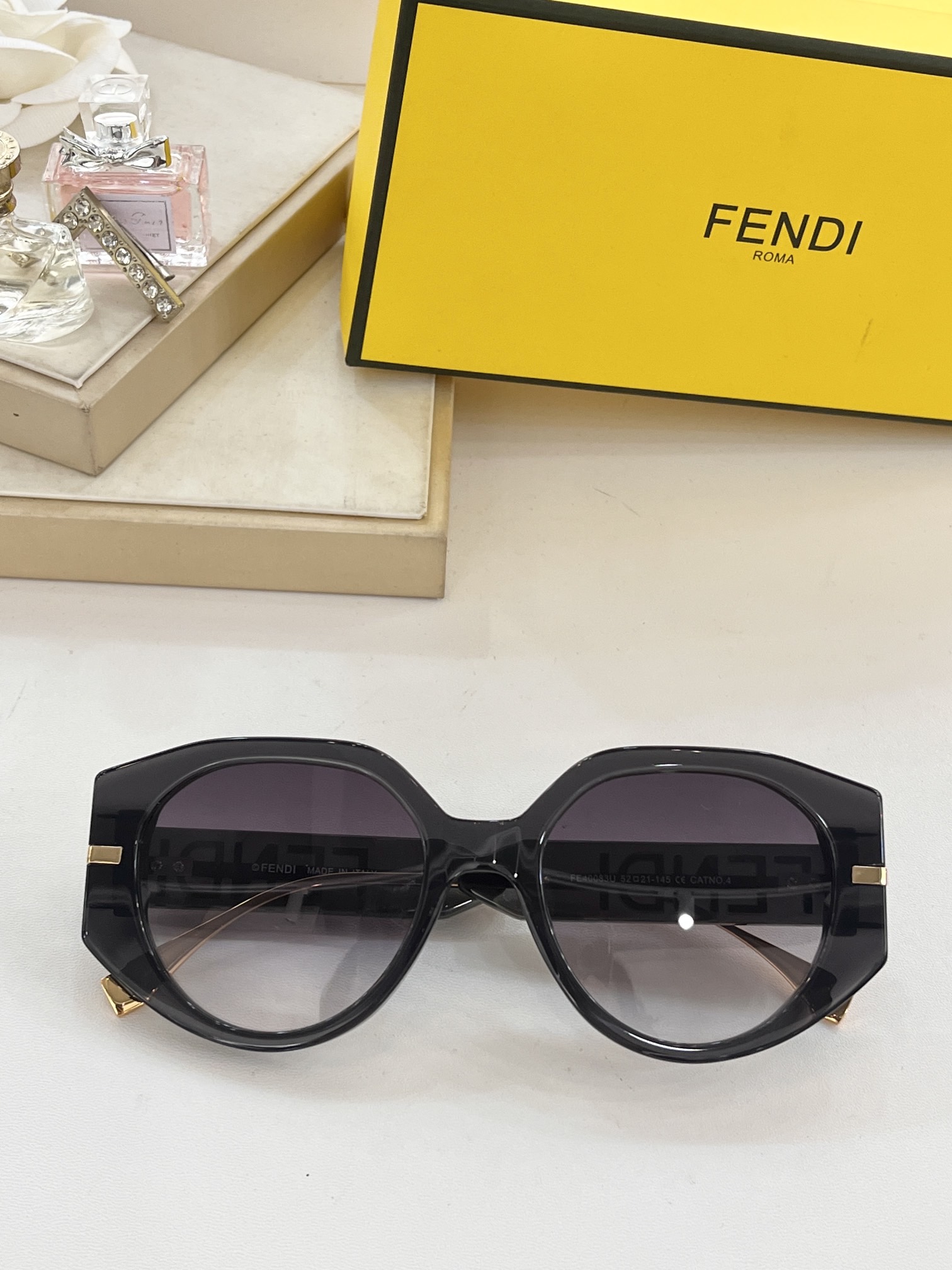 FE40083U  SIZE：54-19-145