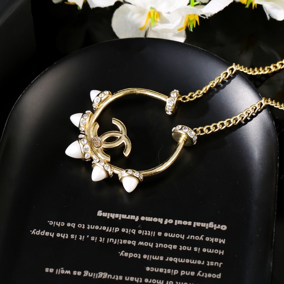 Chanel New Arrival Necklace 006