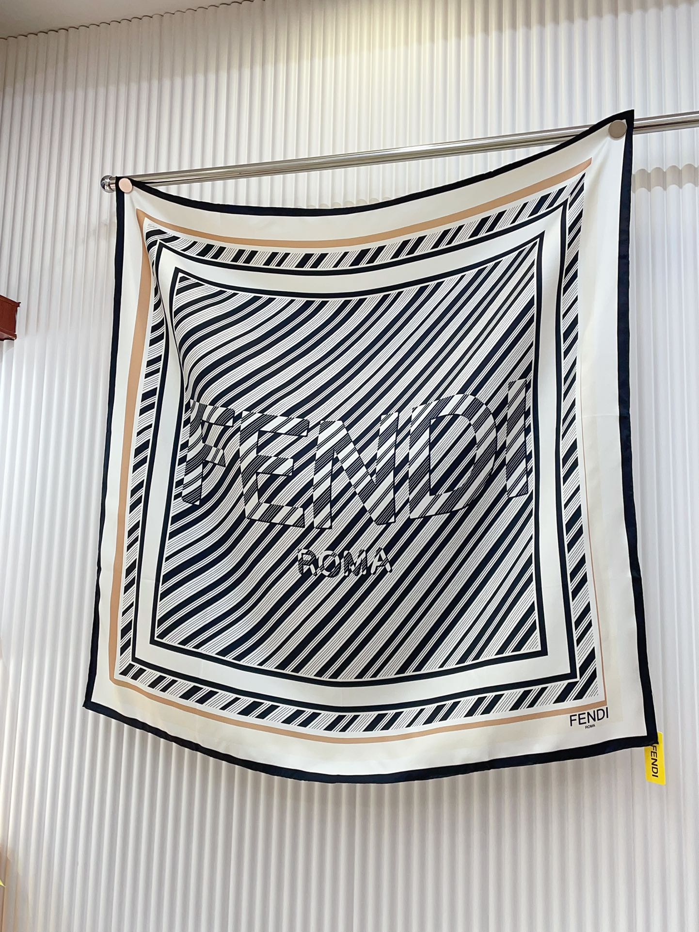 FD Scarf 90*90cm 0018