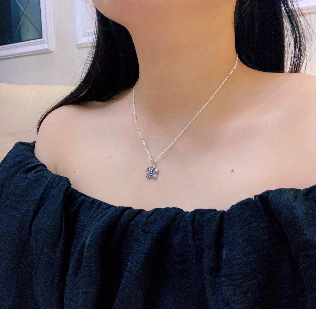Pan women necklace 61