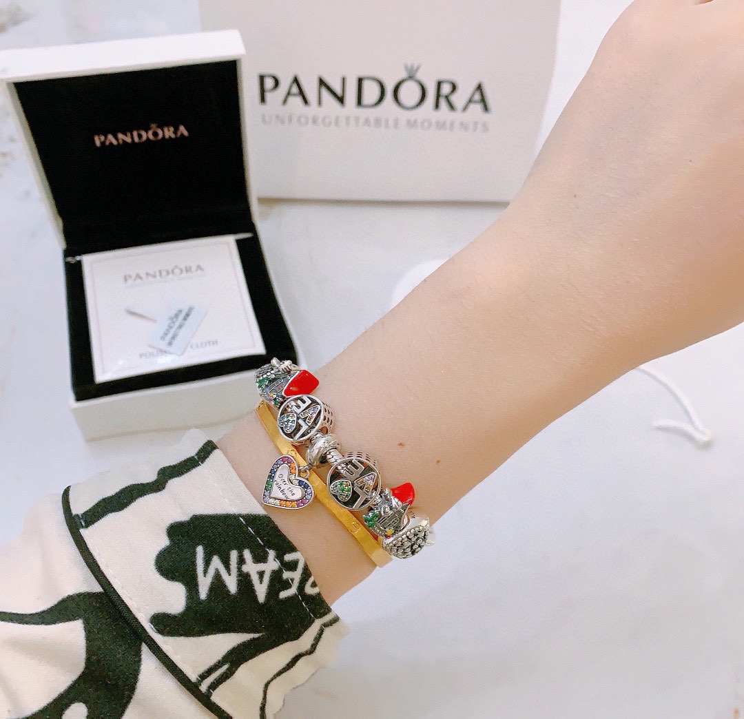 Pan women bracelets  67