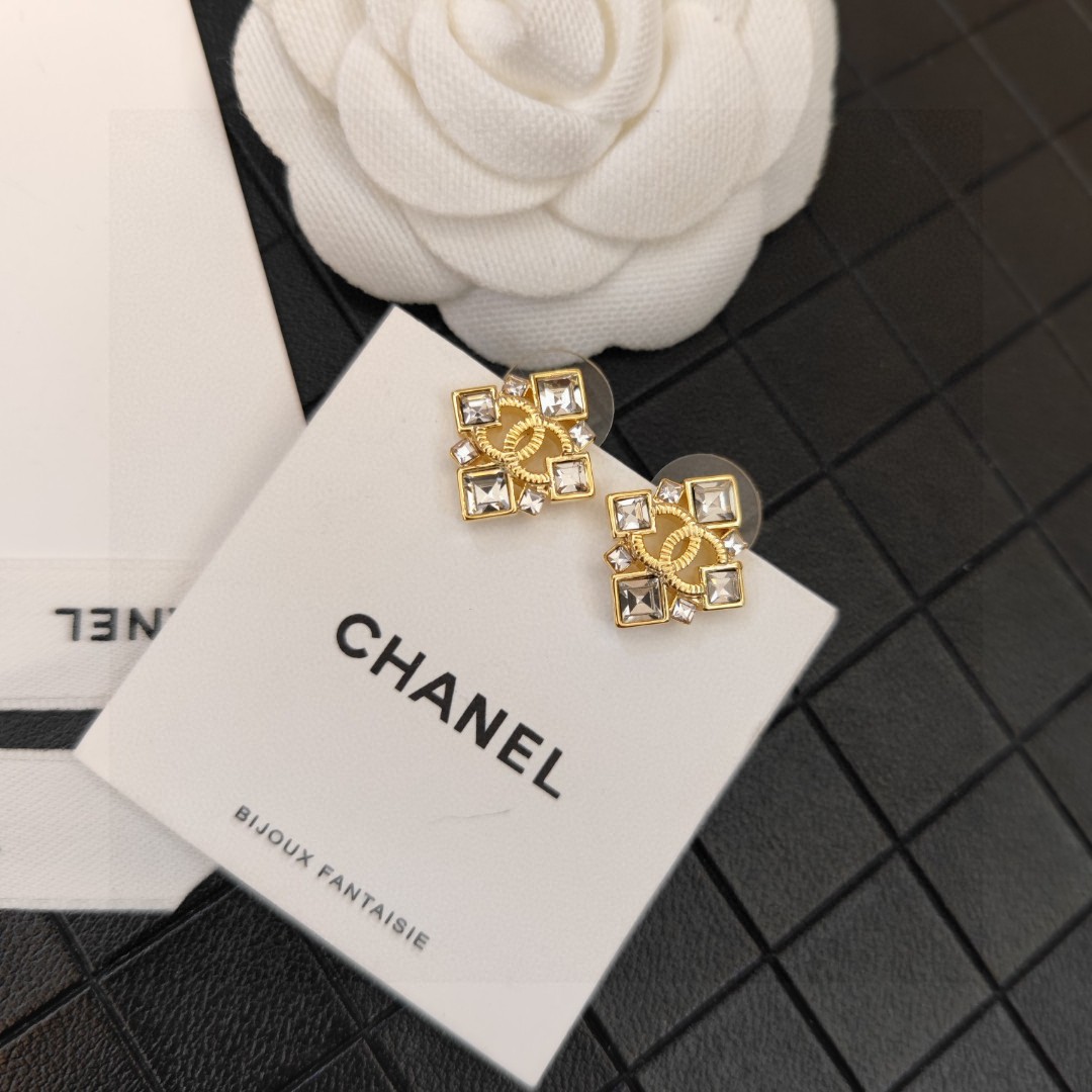 CC Jewelry New 40