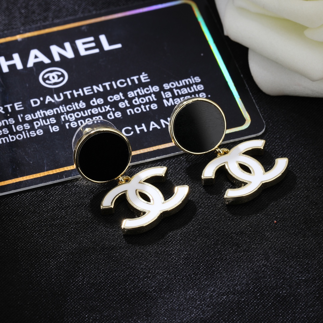 CC Jewelry New 40