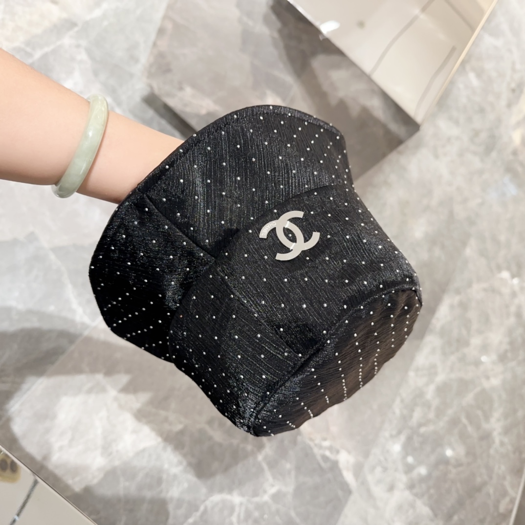 CC Hat 0004