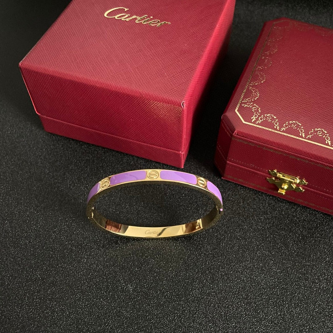 Car Bracelet 010