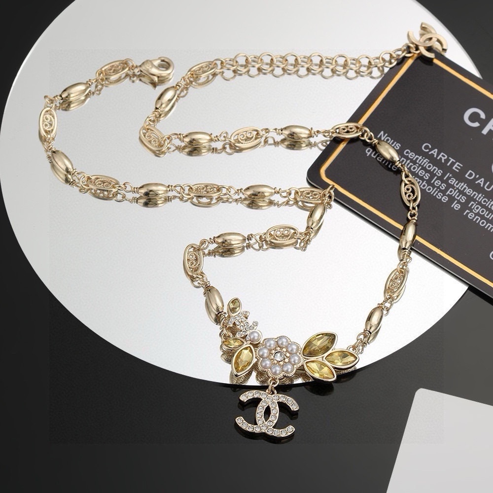 Chanel New Arrival Necklace 008