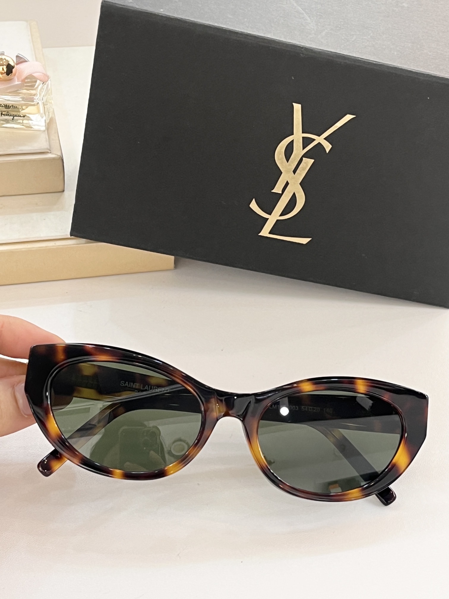 SL M115 size：54-20-140