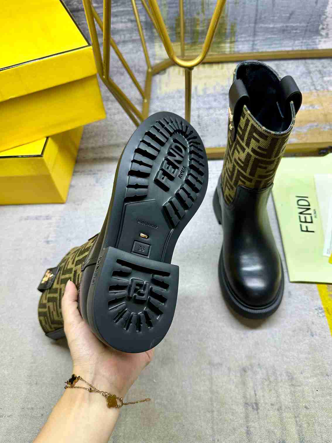 Fen new arrival women boots 001