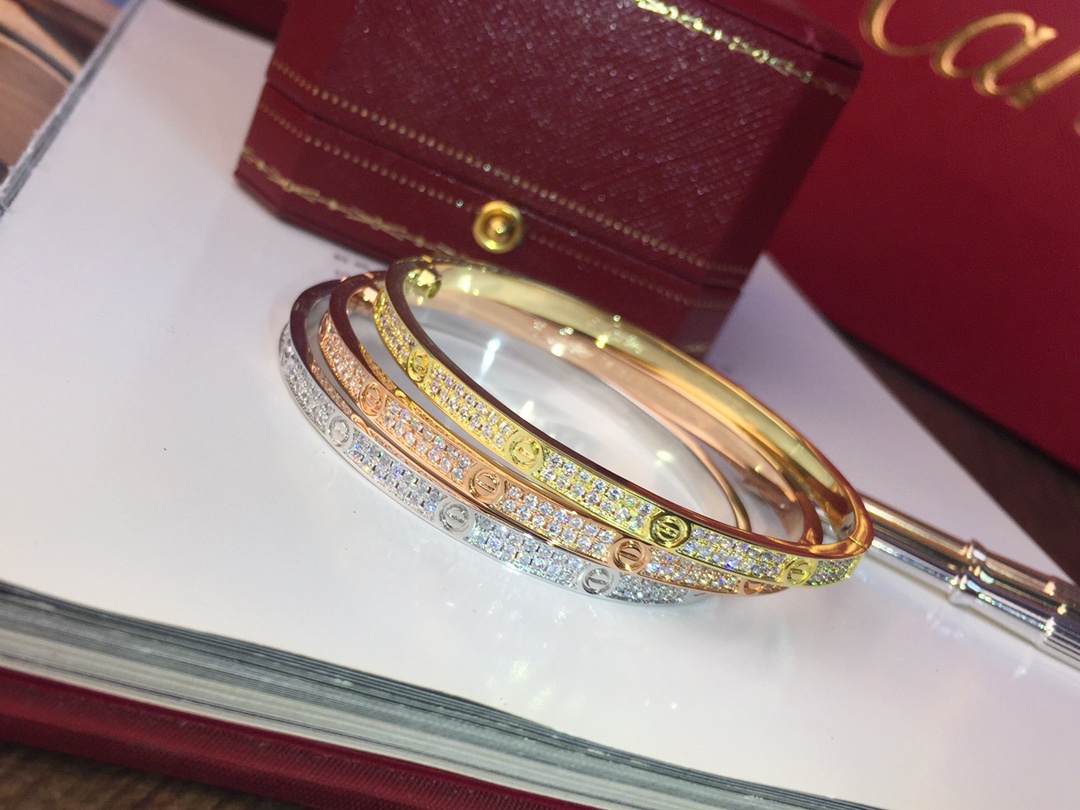 Car bracelet 003