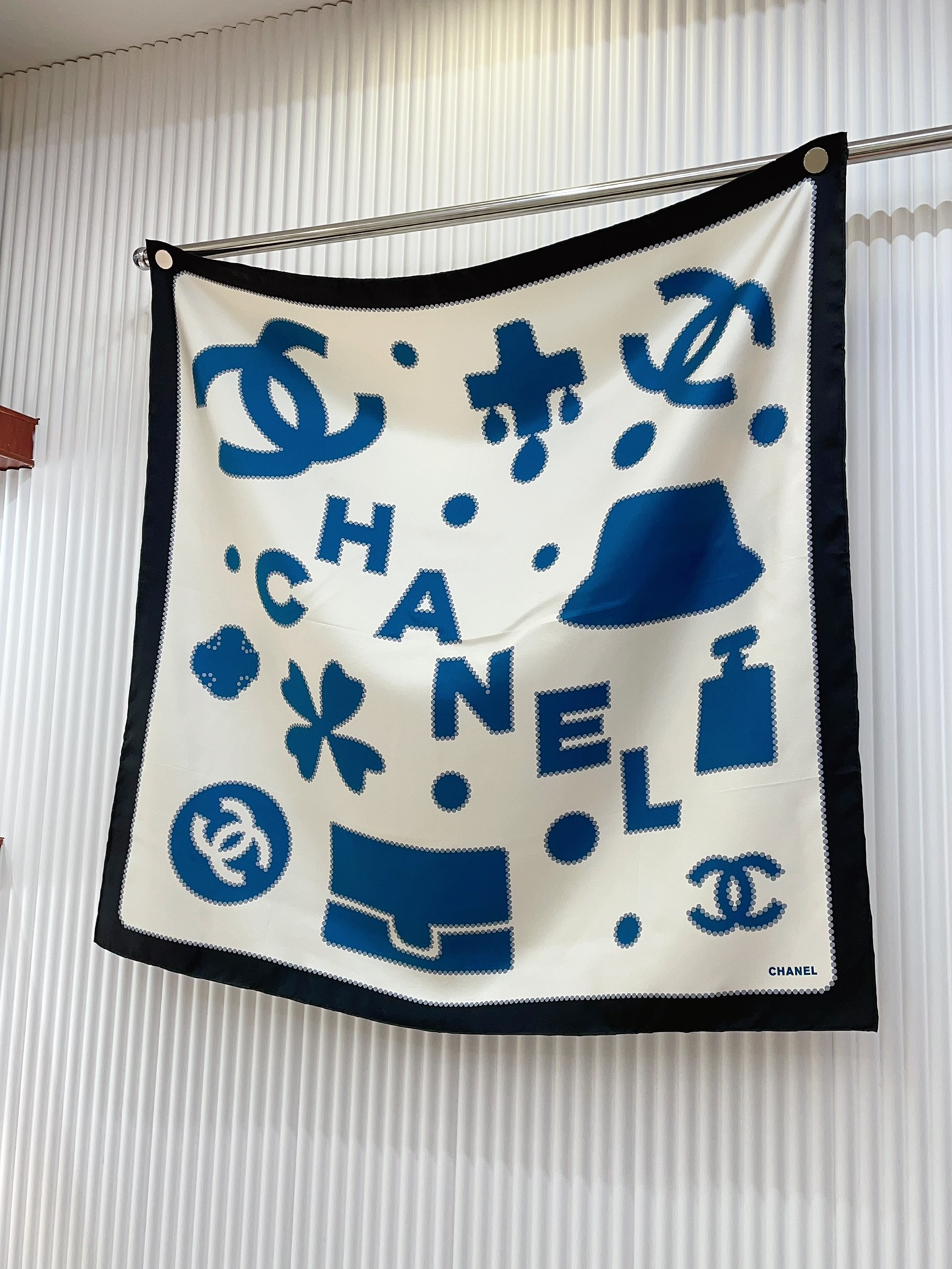 CC Scarf 90*90cm 0008