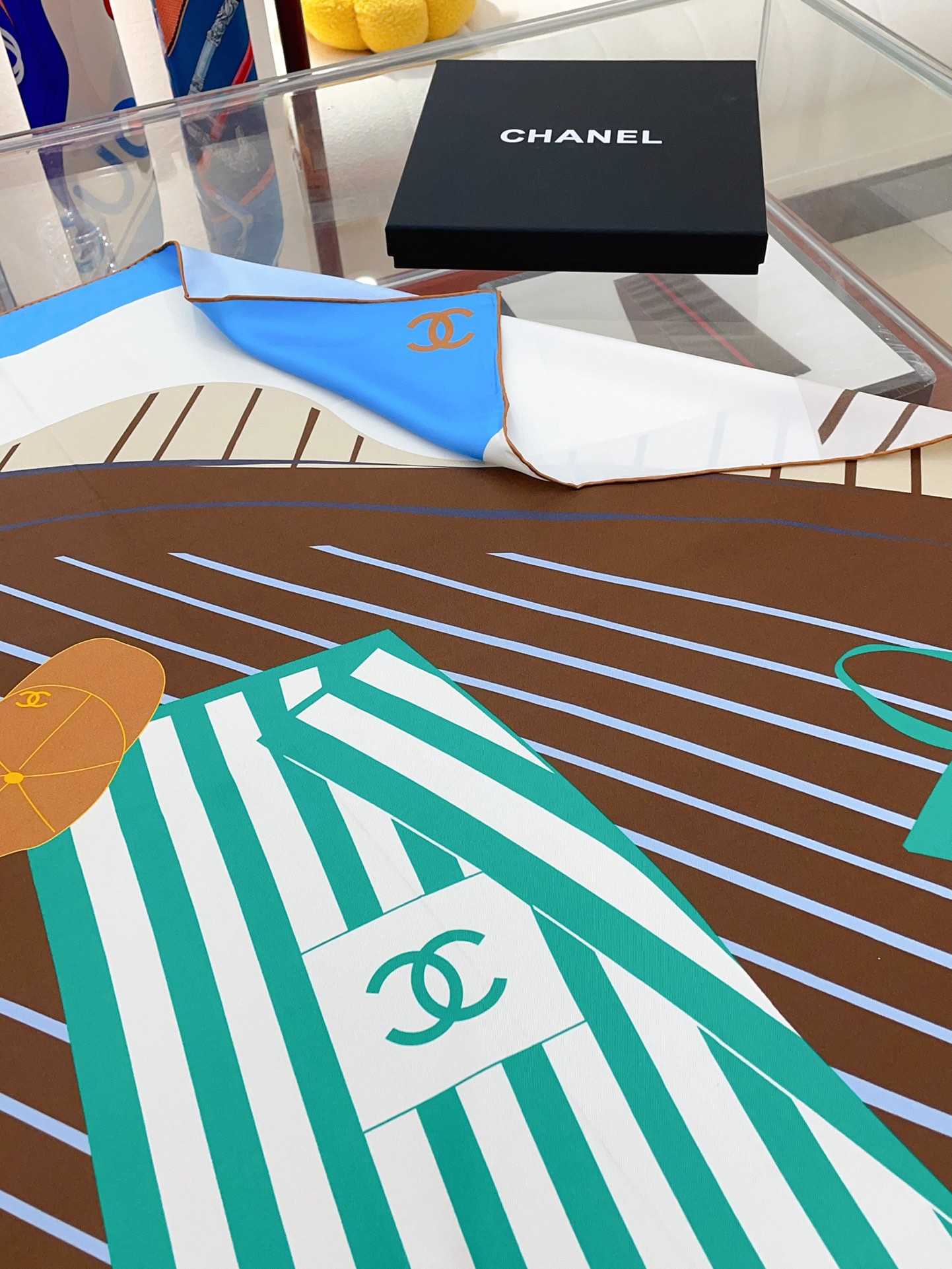 CC Scarf 90*90cm 0013