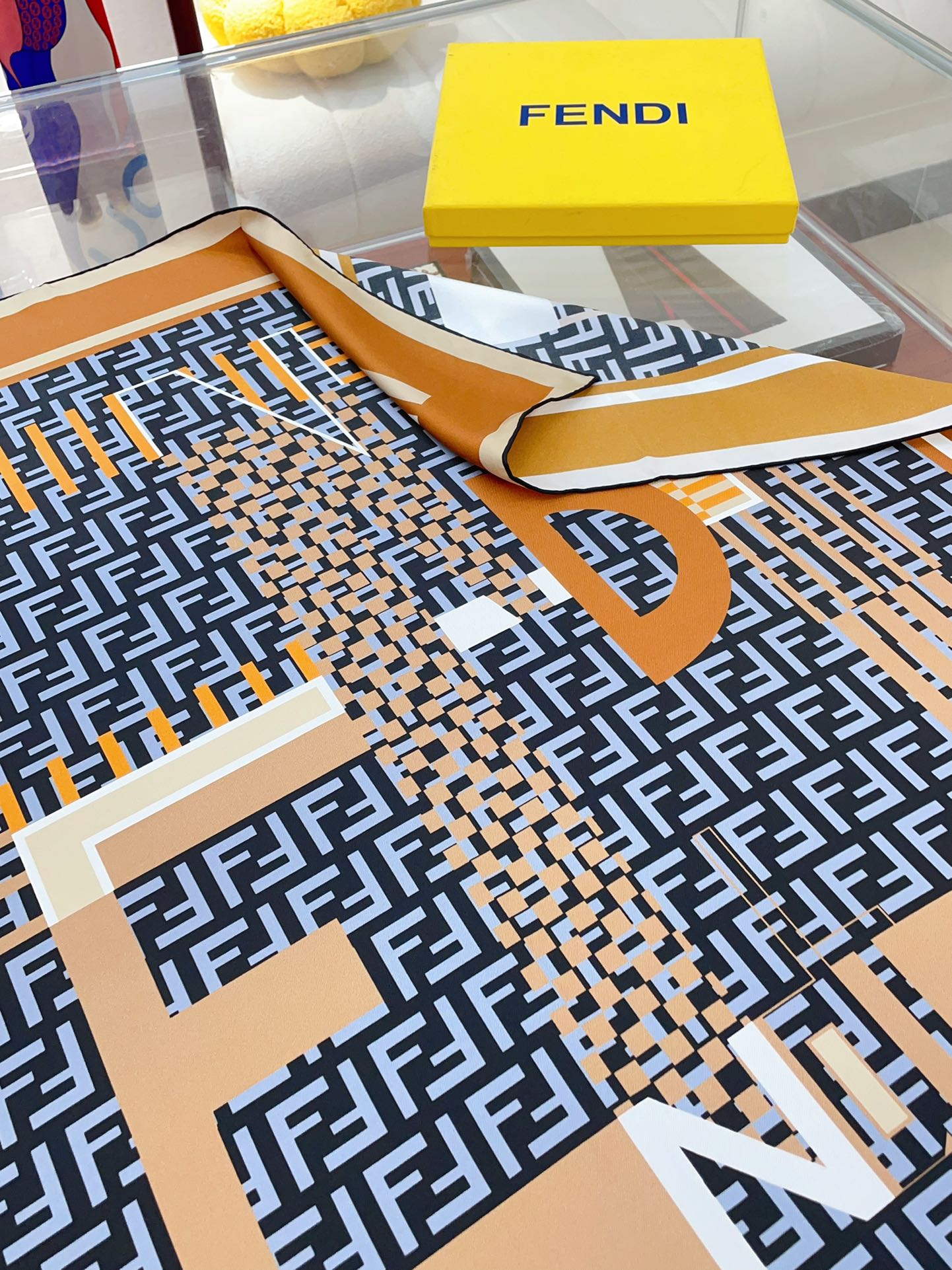 FD Scarf 90*90cm 0019