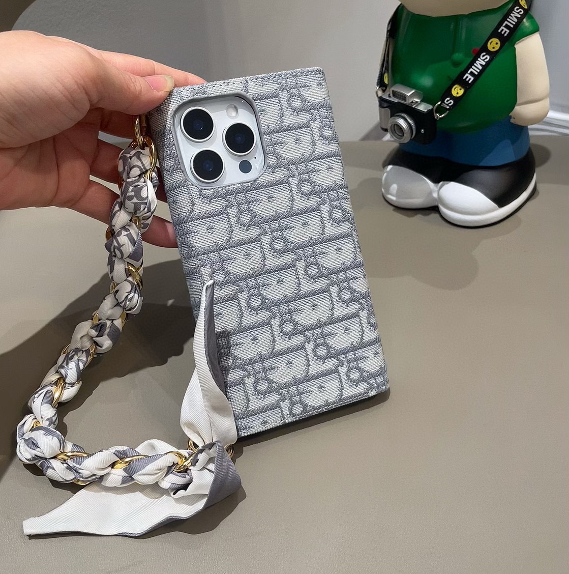 iPhone Case 052