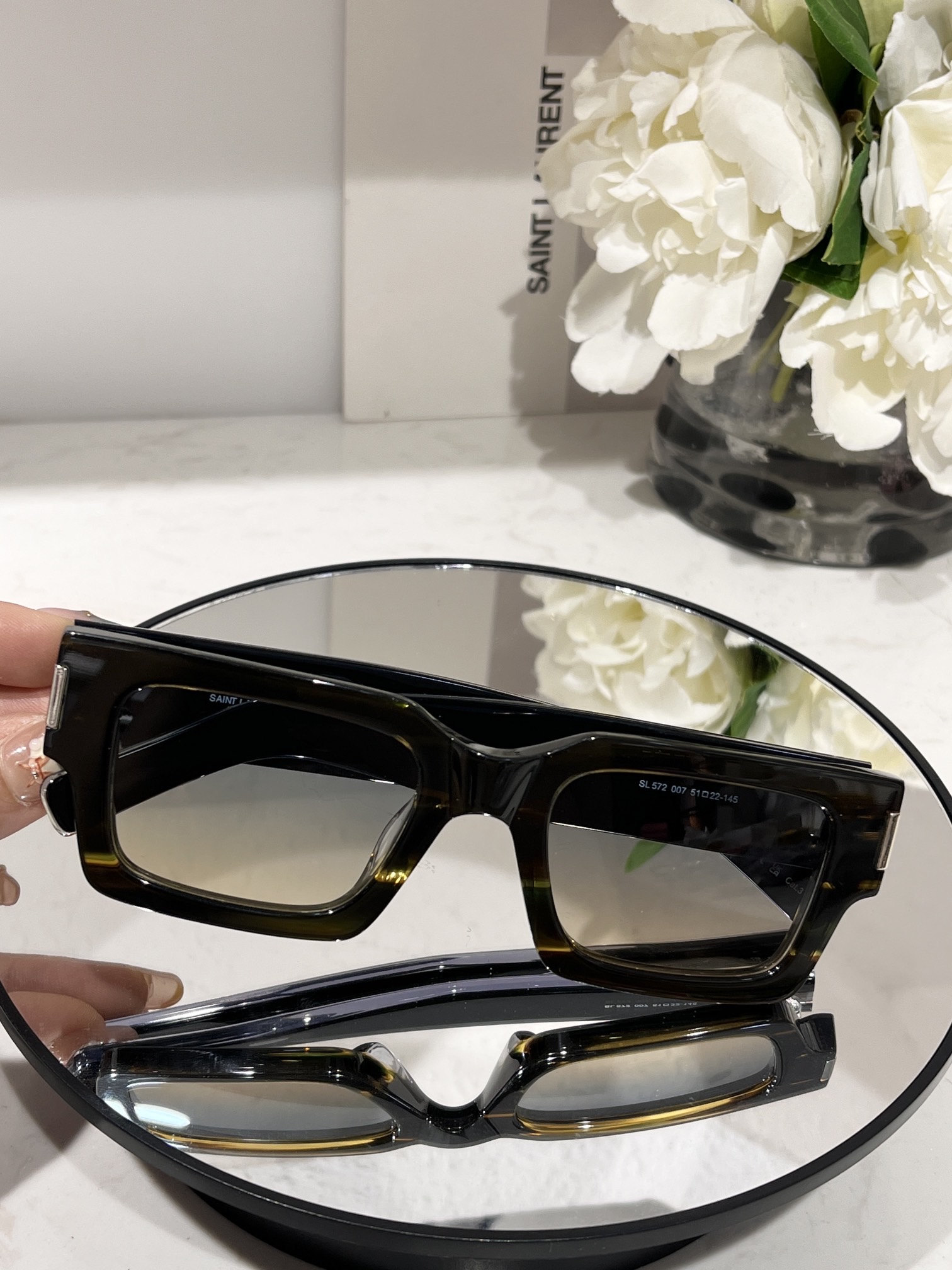 SL572 SIZE:51-22-145