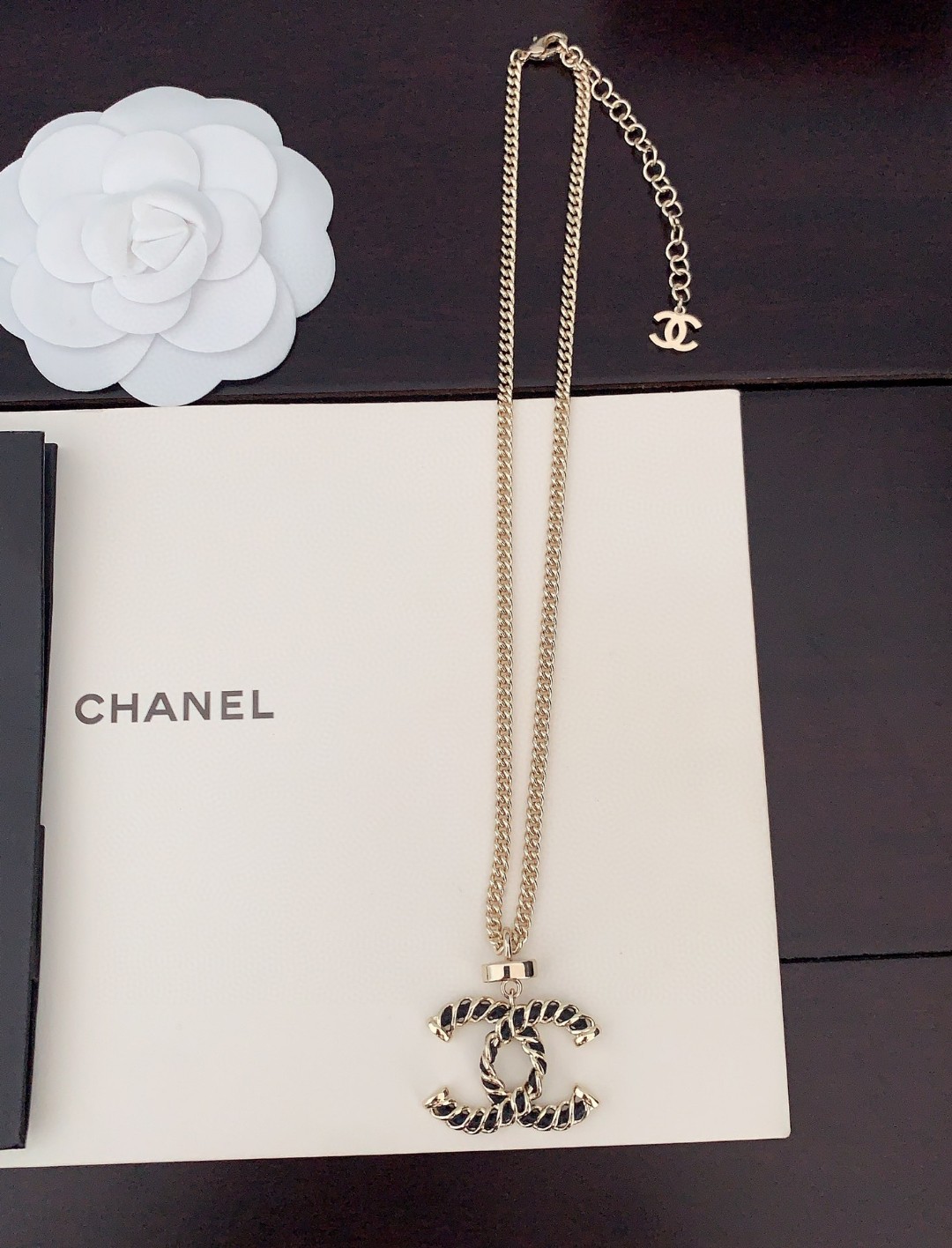 Chanel New Arrival Necklace 001