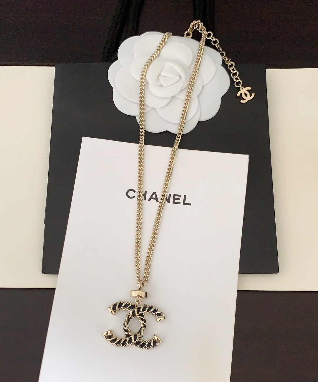 Chanel New Arrival Necklace 001