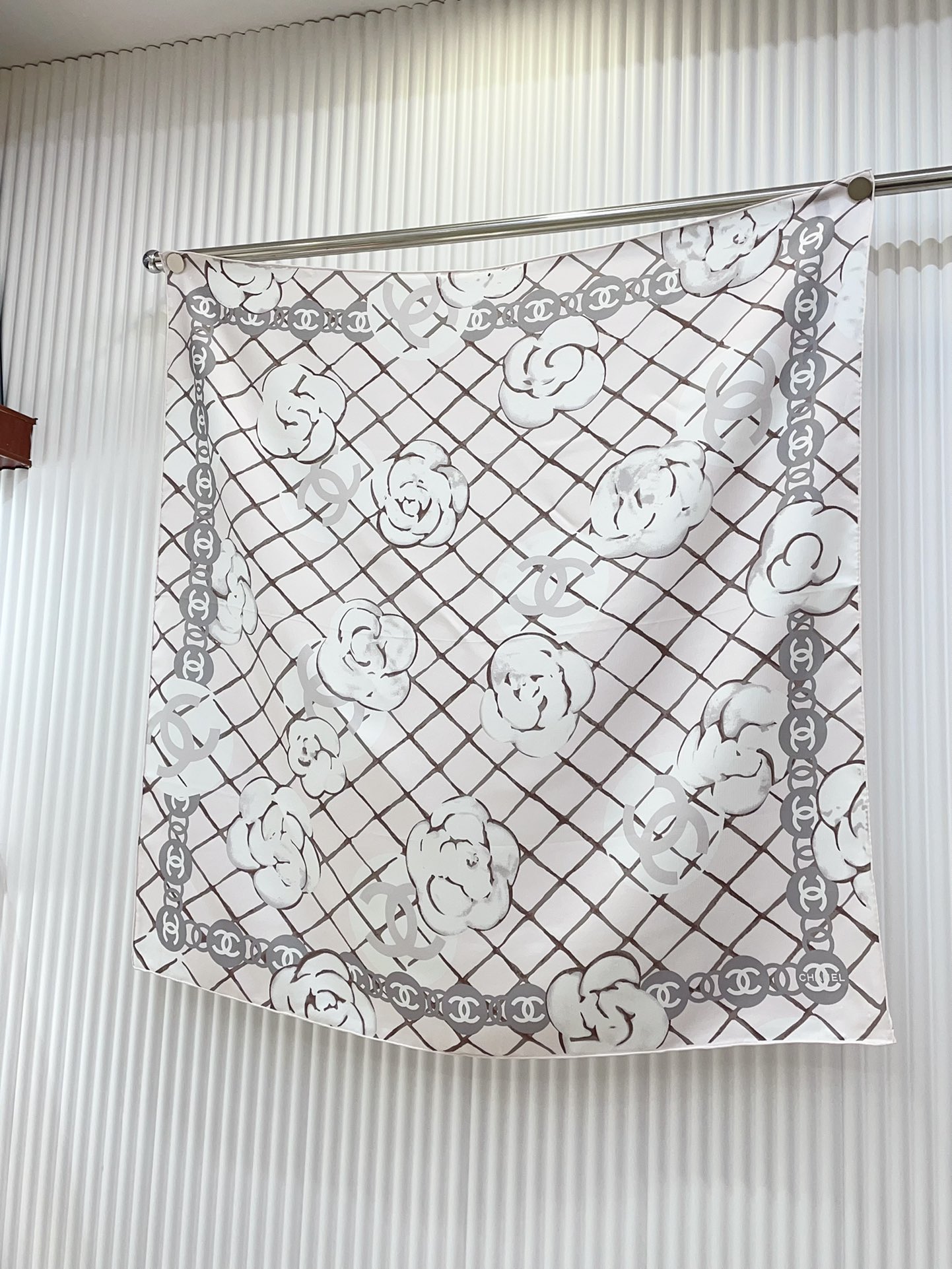 CC Scarf 90*90cm 0025