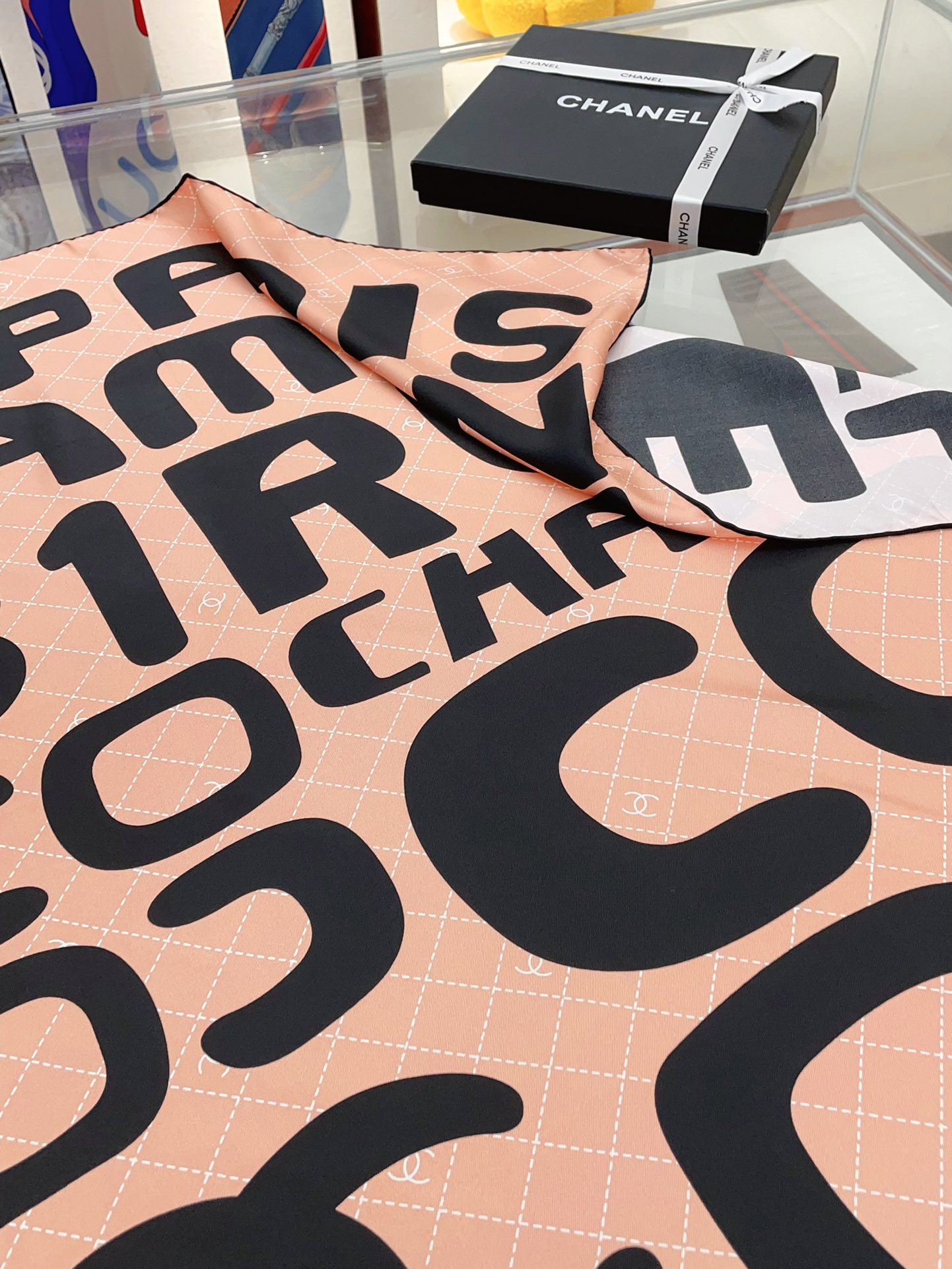 CC Scarf 90*90cm 0028